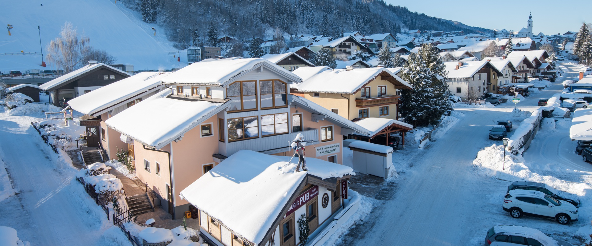 Pension Krug mit Markt Haus im Ennstal