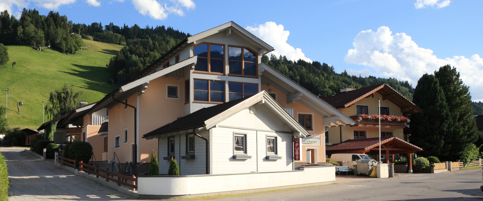 Golf- & Skipension Krug